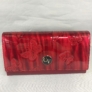 Kép 1/4 - Női piros pillangós lakozott bőr pénztárca Cavaldi