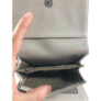 Kép 3/4 - Ezüst színű steppelt kisméretű pénztárca