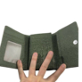 Kép 2/4 - Zöld steppelt kisméretű pénztárca